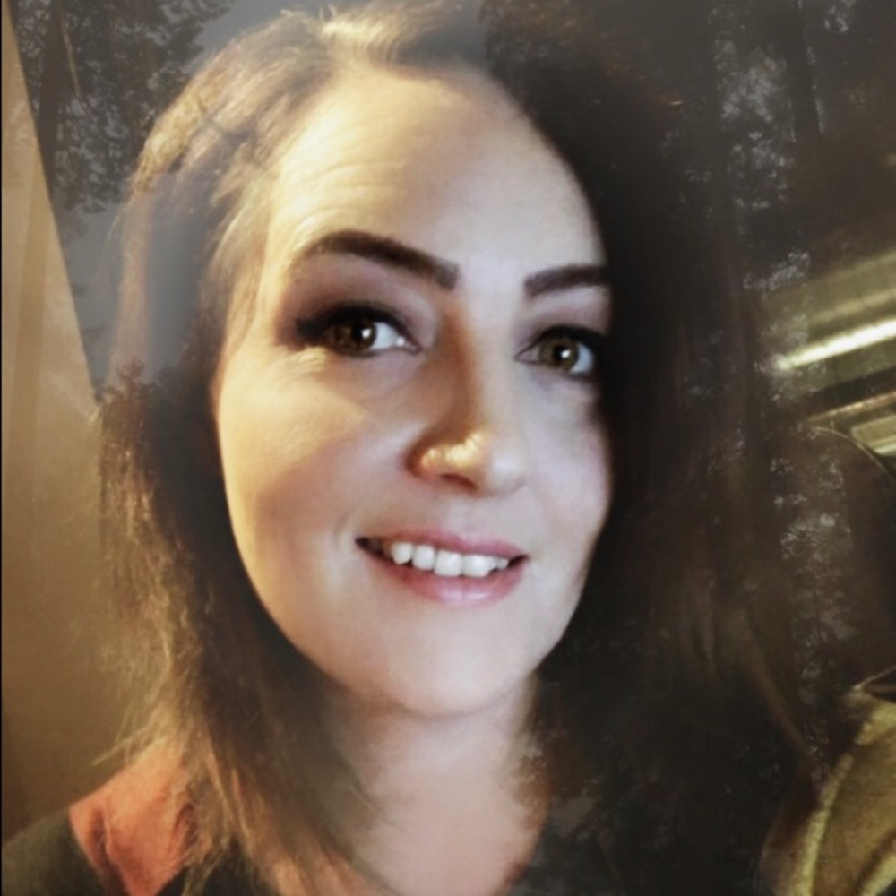 Meet your Posher, Kayja
